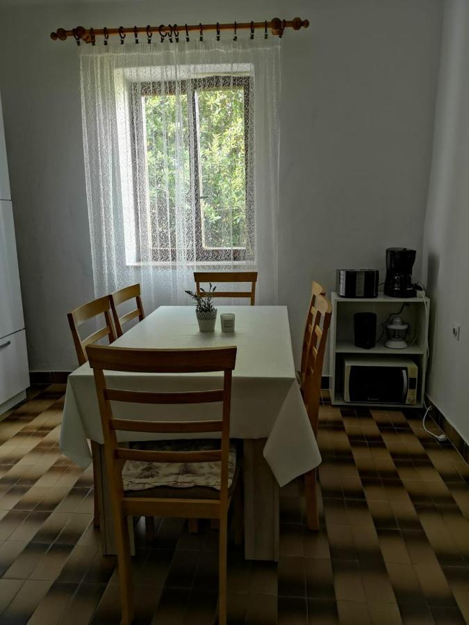 Apartment Kalavojna Rakalj Екстериор снимка