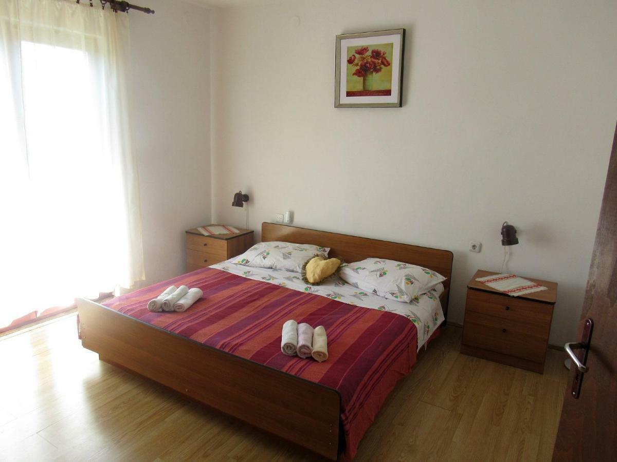 Apartment Kalavojna Rakalj Екстериор снимка