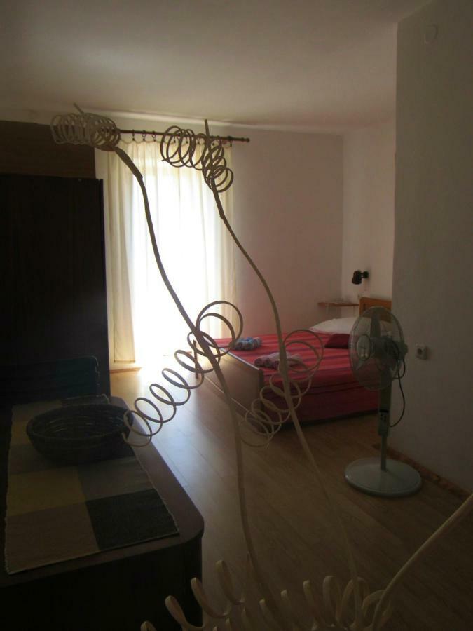 Apartment Kalavojna Rakalj Екстериор снимка